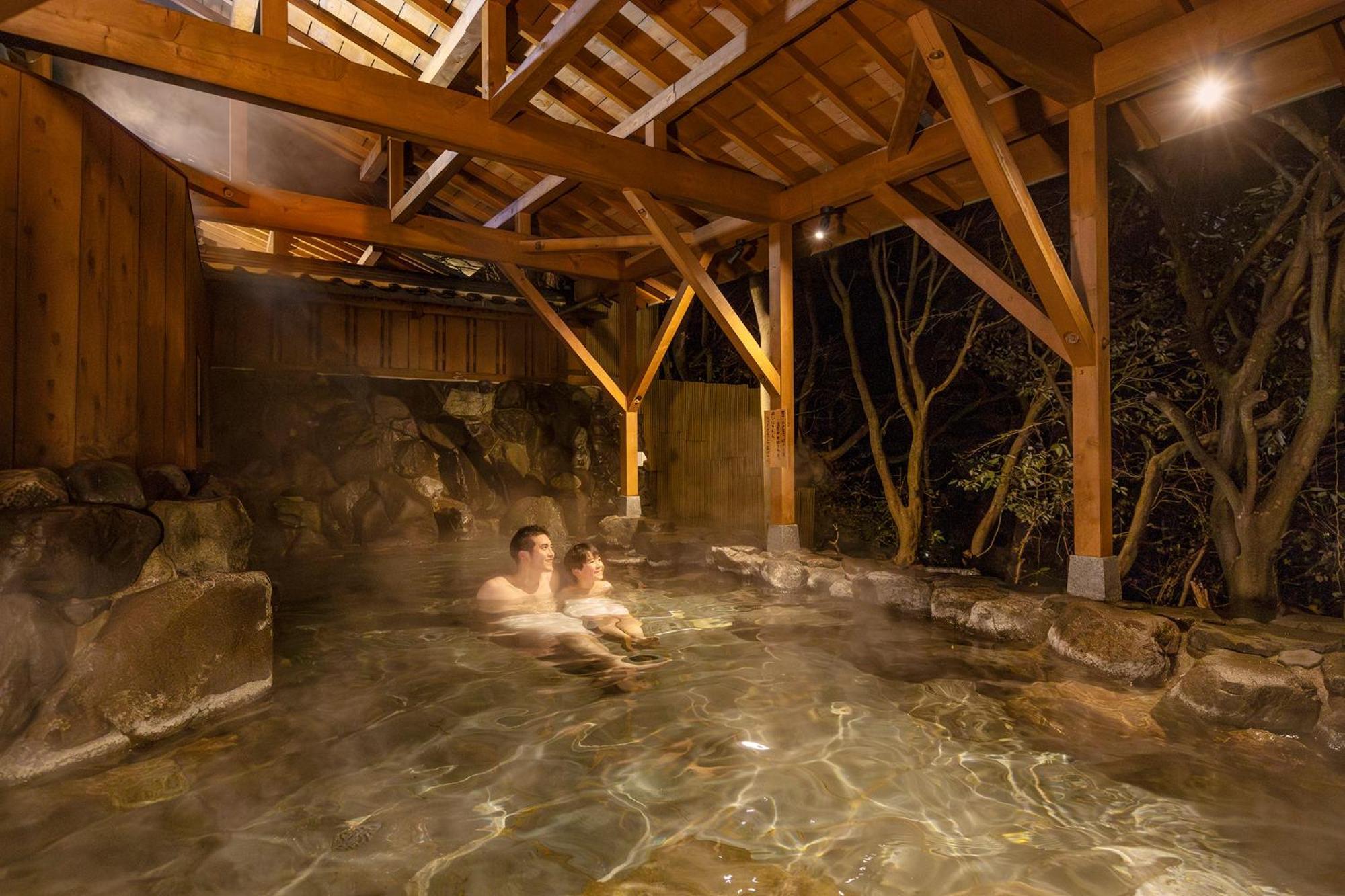 Ooedo Onsen Monogatari Premium Yamanaka Grand Hotel Кага Екстериор снимка