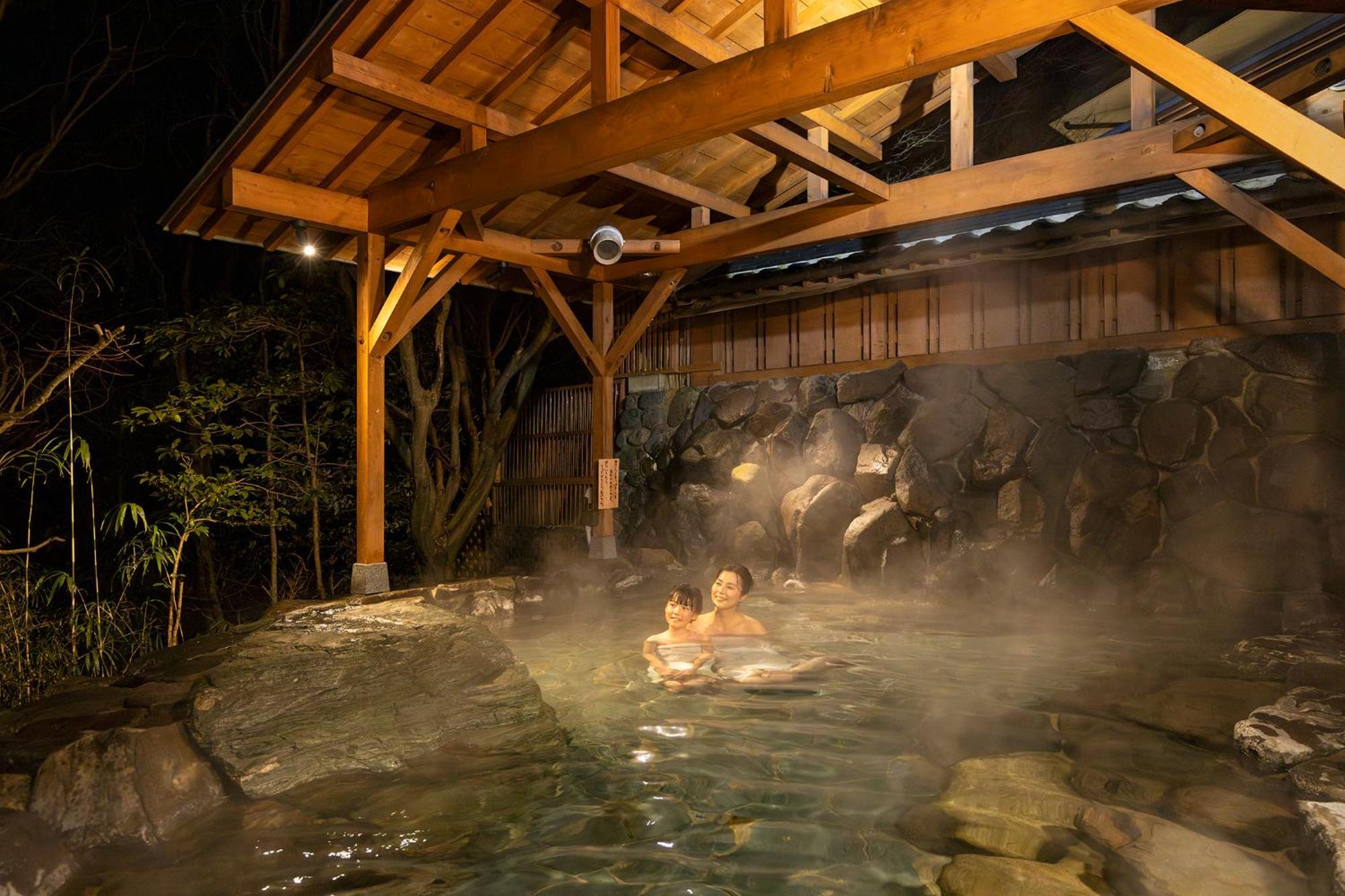 Ooedo Onsen Monogatari Premium Yamanaka Grand Hotel Кага Екстериор снимка